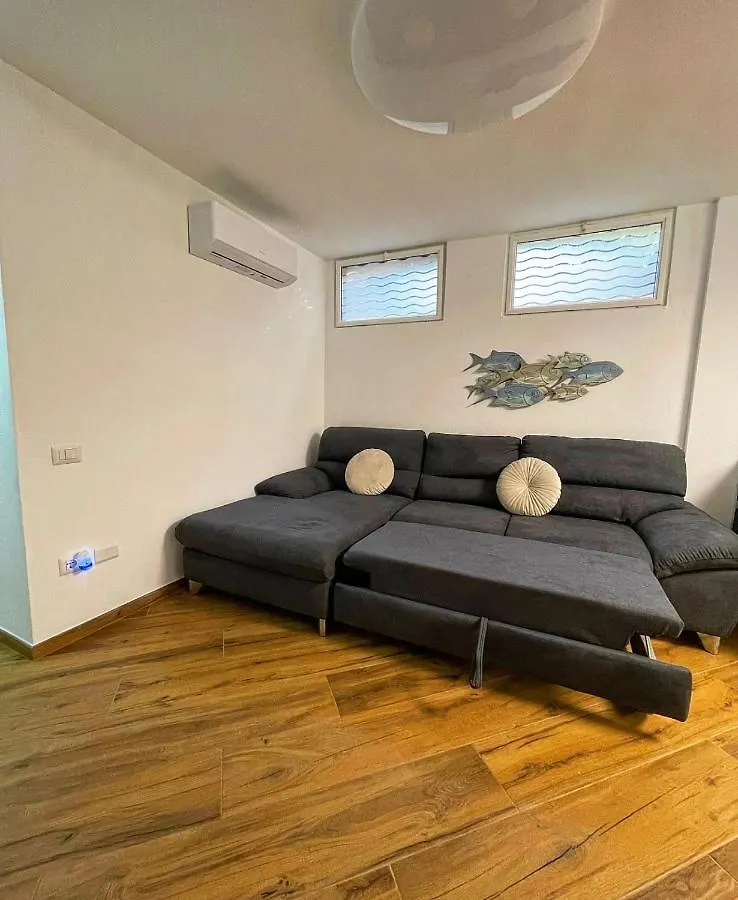 Scirocco Apartment Quartu SantʼElena