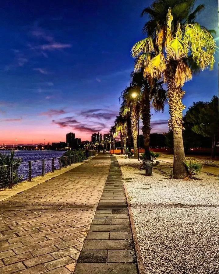 Scirocco Apartment Quartu SantʼElena